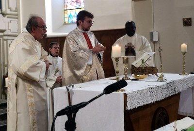 20240929 Accueil Pere Alain Montmartin Messe (17)