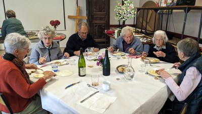 20240929 Accueil Pere Alain Montmartin Repas (14)