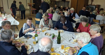 20240929 Accueil Pere Alain Montmartin Repas (18)