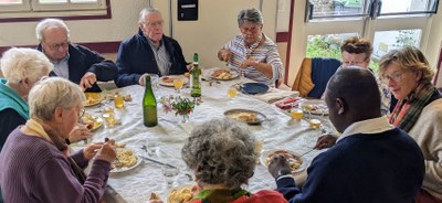 20240929 Accueil Pere Alain Montmartin Repas (19)